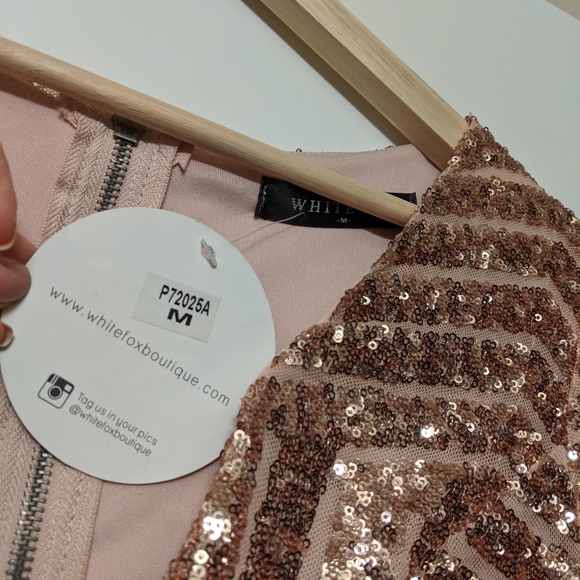 WHITE Fox Boutique Rose Gold Sequin Dress - Picture 3 of 5